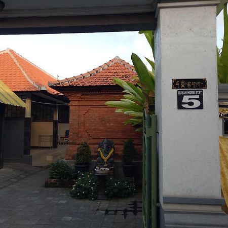 Buyan Homestay سانور المظهر الخارجي الصورة