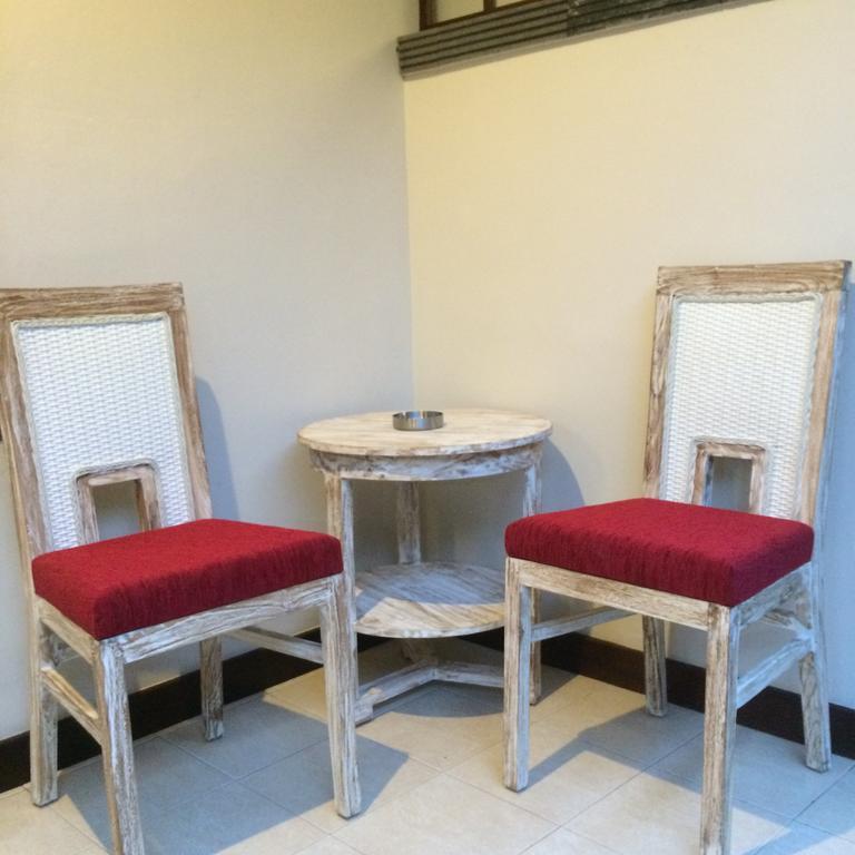 Buyan Homestay سانور المظهر الخارجي الصورة